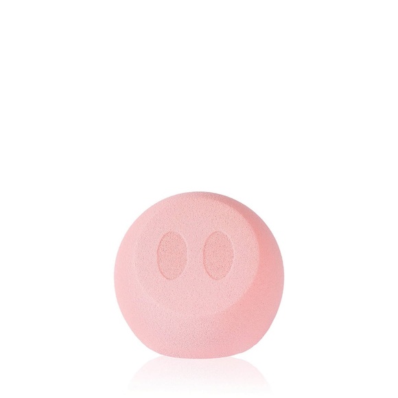 Ciaté London x Miss Piggy Piggy Perfector Sponge - Picture 6 of 6
